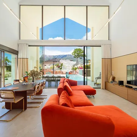 Villa Galaxy